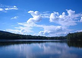 264px-Lakebuel