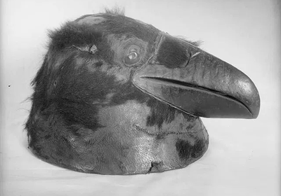 749px-Katlian_Raven_Hat