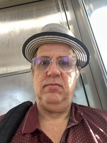 Hosek_DA_headshotsept25