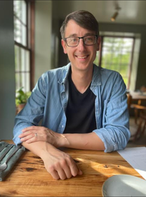 Reichard_headshot_May2025